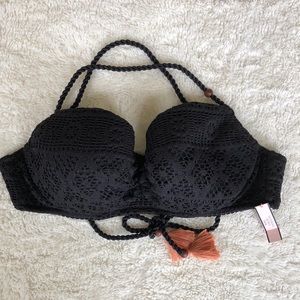 Victoria’s Secret getaway swim top